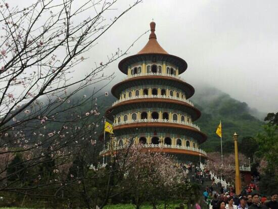 Tien Yuen Temple Cherry Blossoms