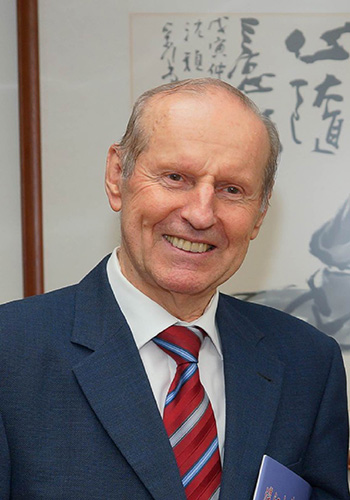Dr. Heinz Brandl