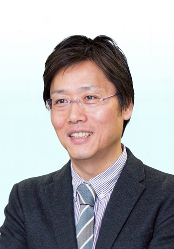 Dr. Chihaya Adachi